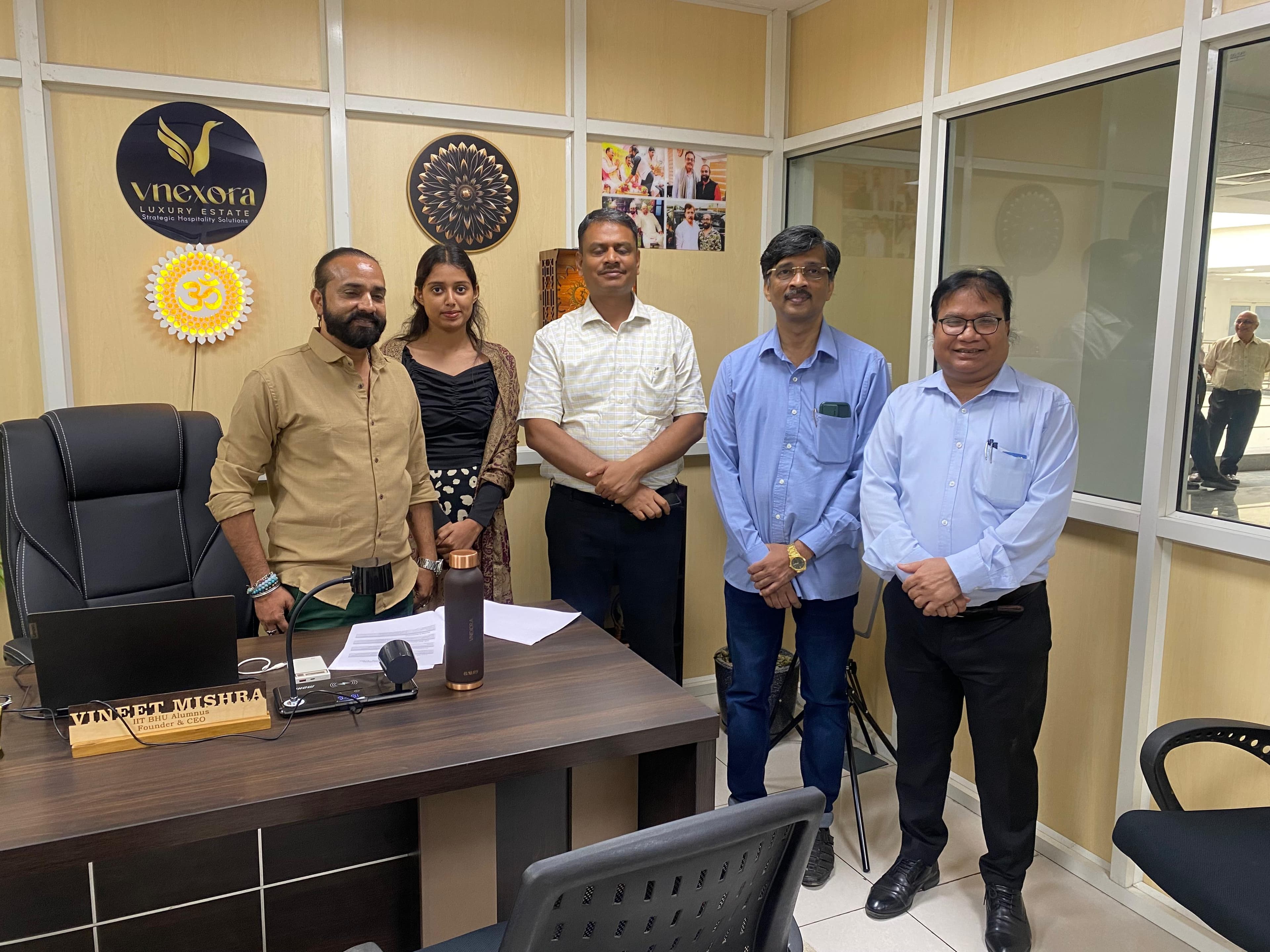 Vnexora Institutional